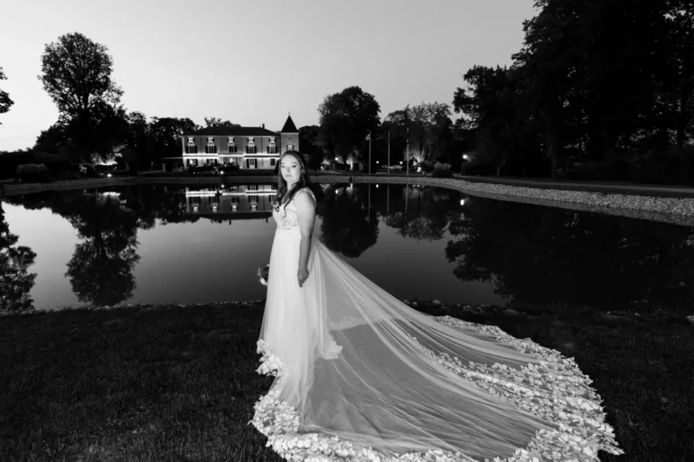 la mariée au coucher d soleil au Château d’Epeyssoles - Armen Hambardzumian